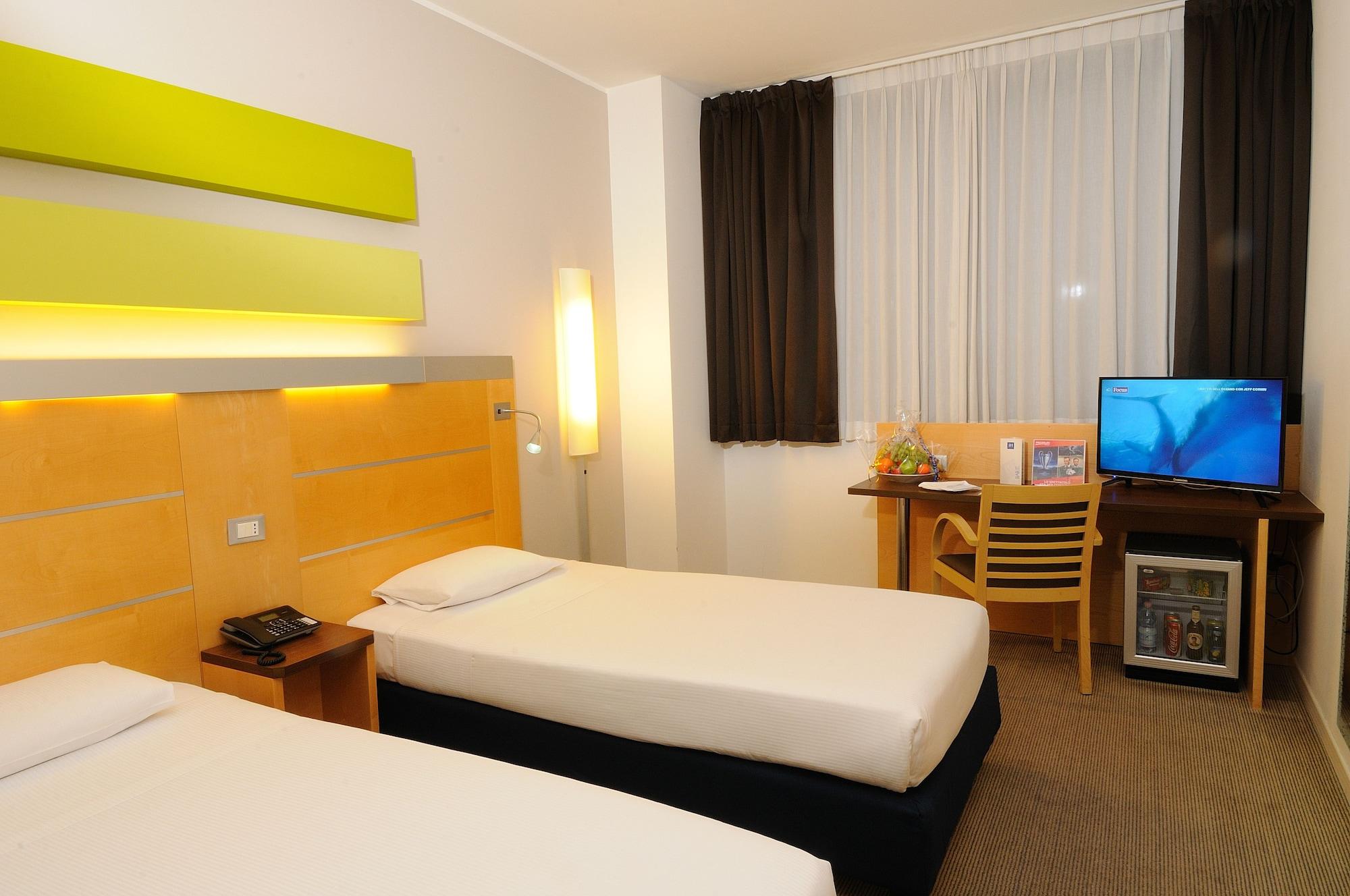 Ih Hotels Milano Gioia מראה חיצוני תמונה