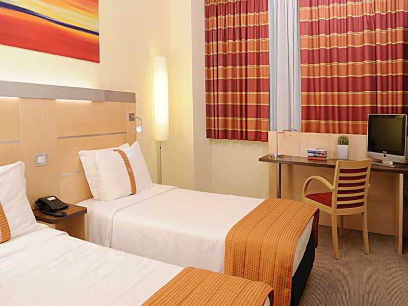 Ih Hotels Milano Gioia חדר תמונה